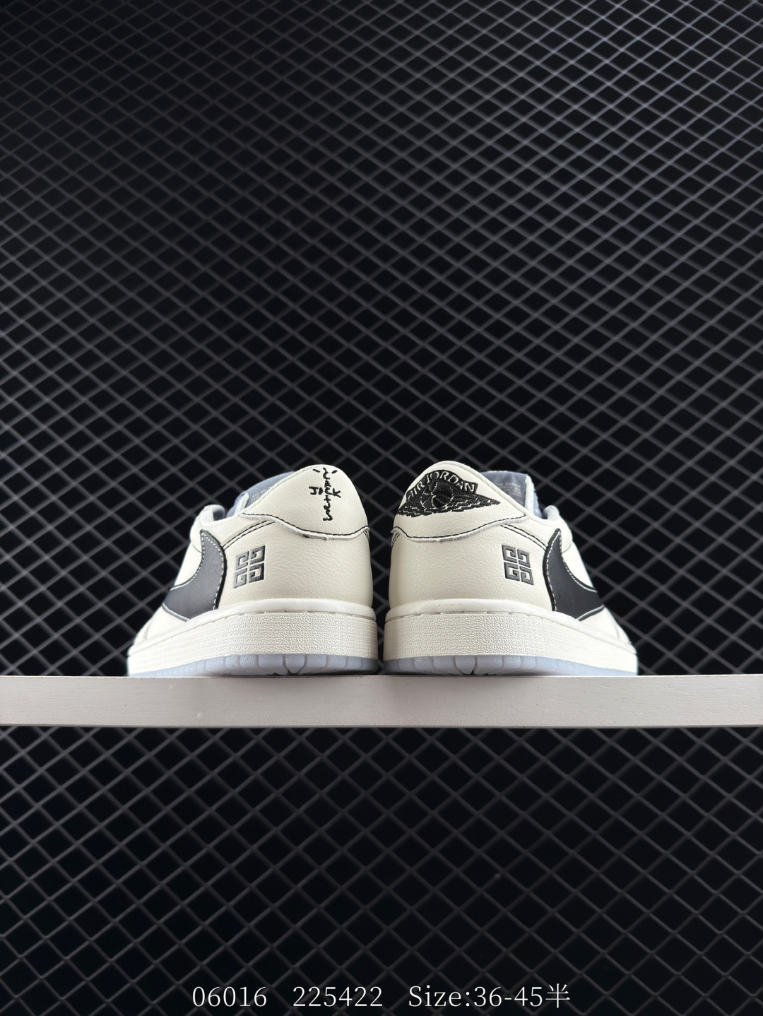 Travis Scott x Air Jordan 1 ” Reverse Mocha “